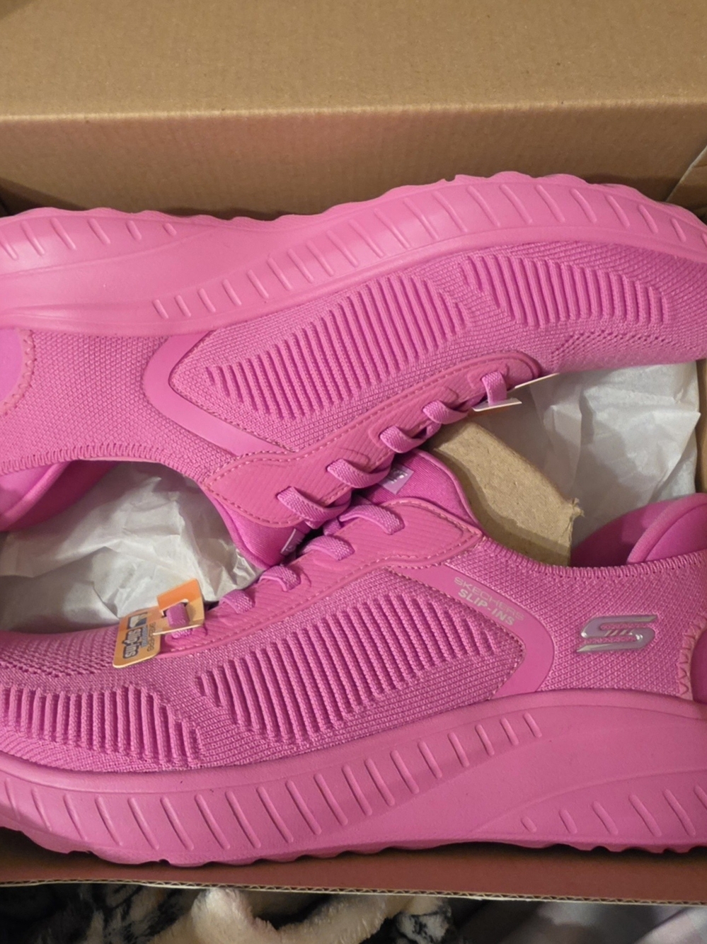 NIB Skechers Women's Pink Slip-In Bob's Squad Chaos